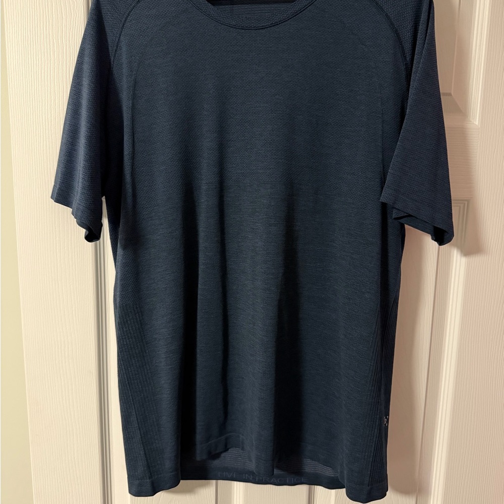 Men's Short Sleeve Performance T-Shirt - Navy